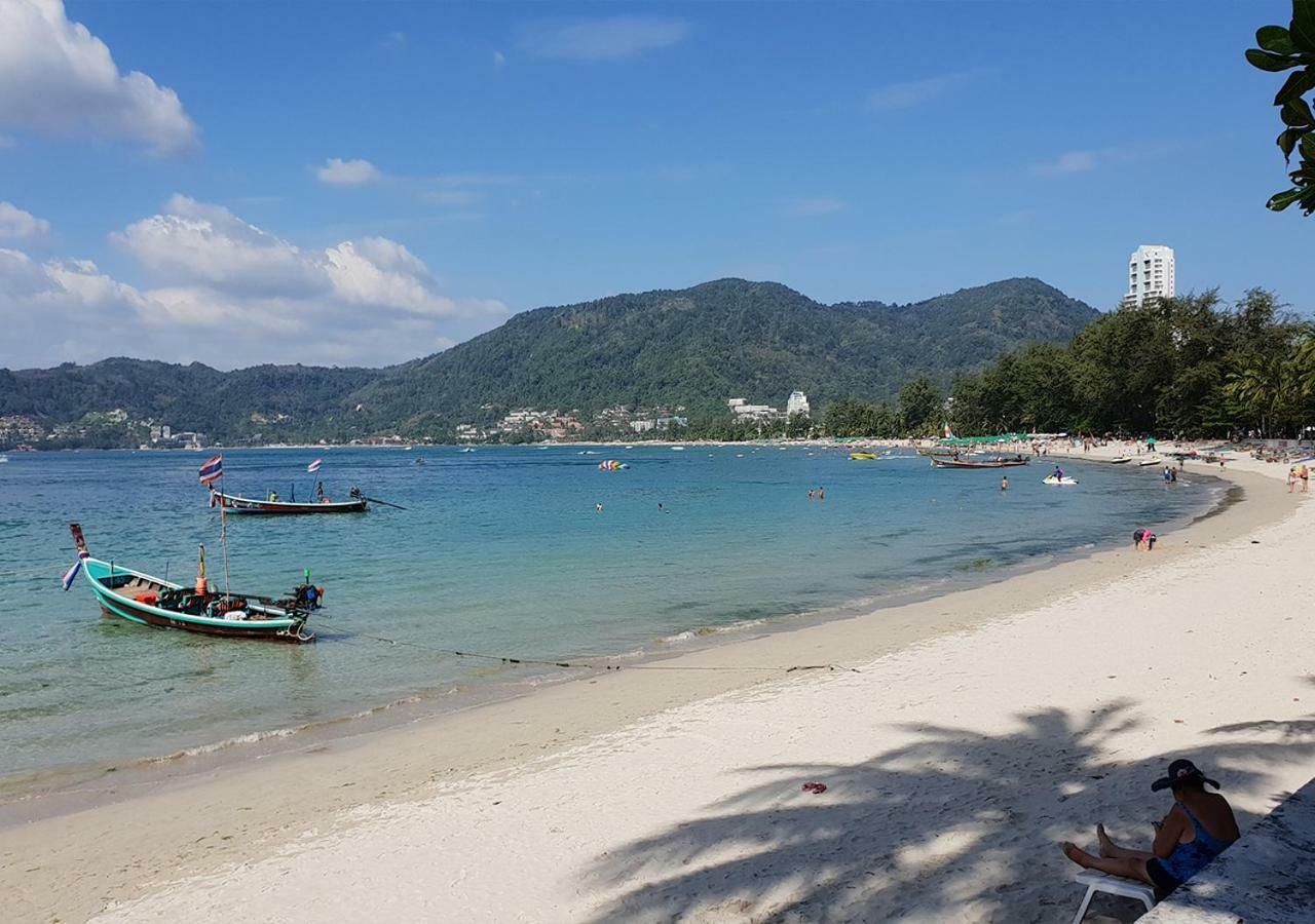 Patong Karlssons Hotel Exterior foto